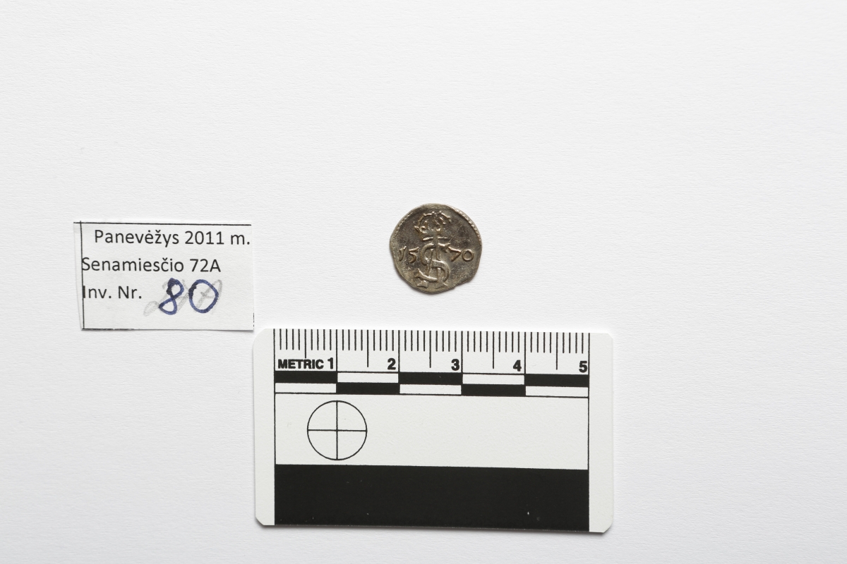 LDK. Žygimantas Augustas. Dvidenaris. 1570 m. Sidabras. Ø 14 mm, Panevėžys, Perkasa Nr. 1, Kapas Nr. 40